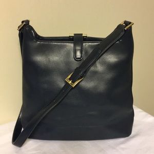 EUC Liz Claiborne Navy Leather Handbag